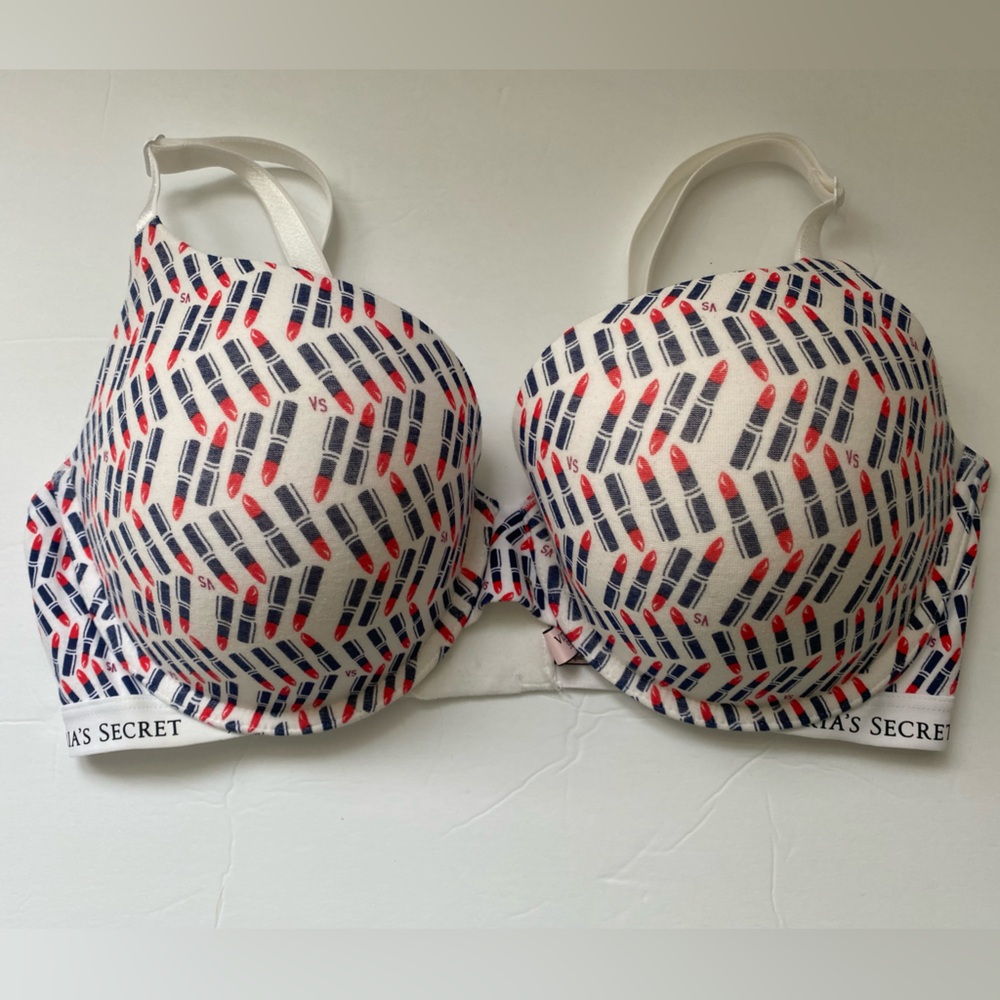 Victoria's Secret Lipstick Print Bra